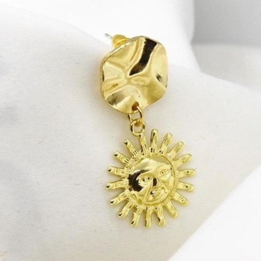 Sun Mismatched Earrings